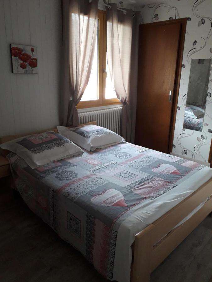 Enclos Savoyard Appartement Meuble 1Chambre 1 Canape Lits 3Personnes Grand-Aigueblanche Luaran gambar